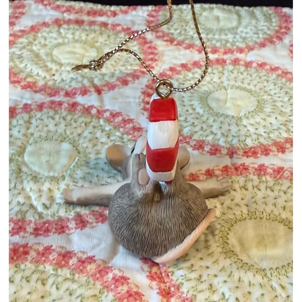 Charming Tails Christmas Holiday Ornament‎ Peppermint Patty Mouse Figurine
